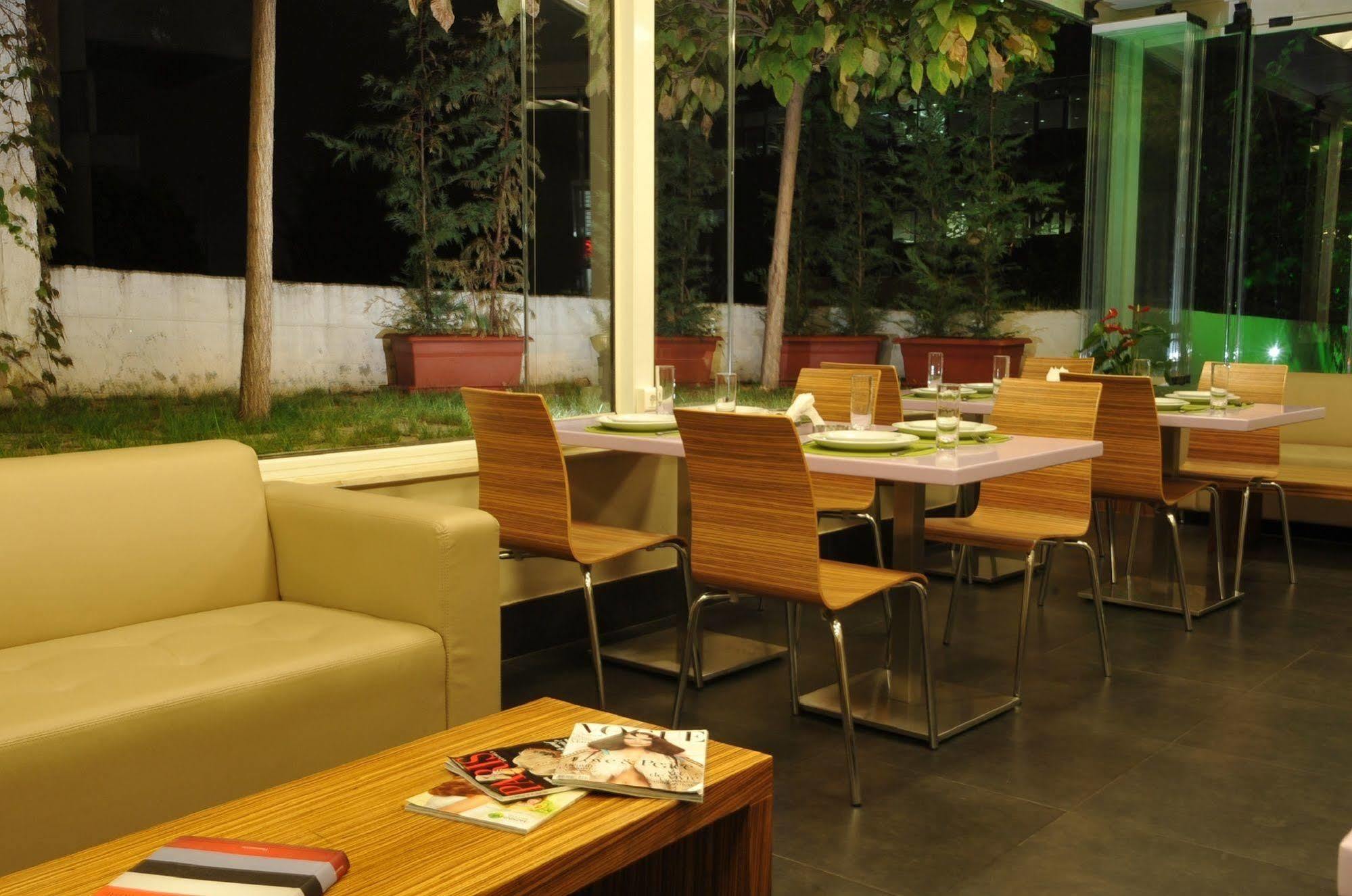 Suite Hotel Merlot - Beirute Exterior foto