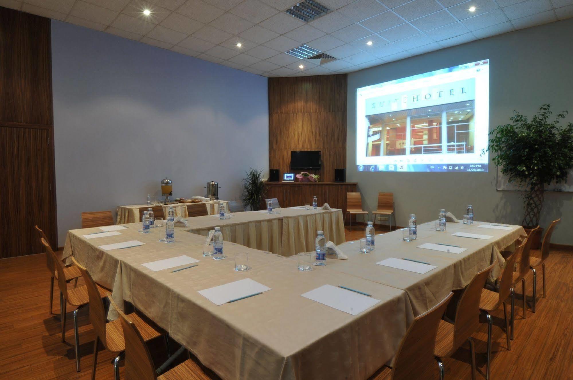 Suite Hotel Merlot - Beirute Exterior foto